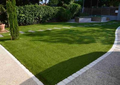 Service de taille de haie de cedre et fertilisation de gazon a Joliette dans Lanaudiere / Emondeur Rive-Nord